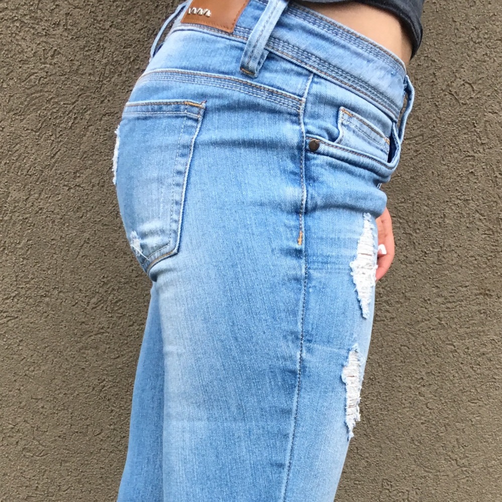 Jeans - Picture 2 of 3